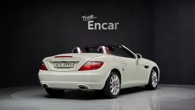 Mercedes-Benz SLK-Class