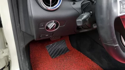 Mercedes-Benz SLK-Class