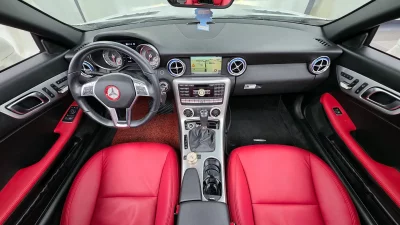 Mercedes-Benz SLK-Class