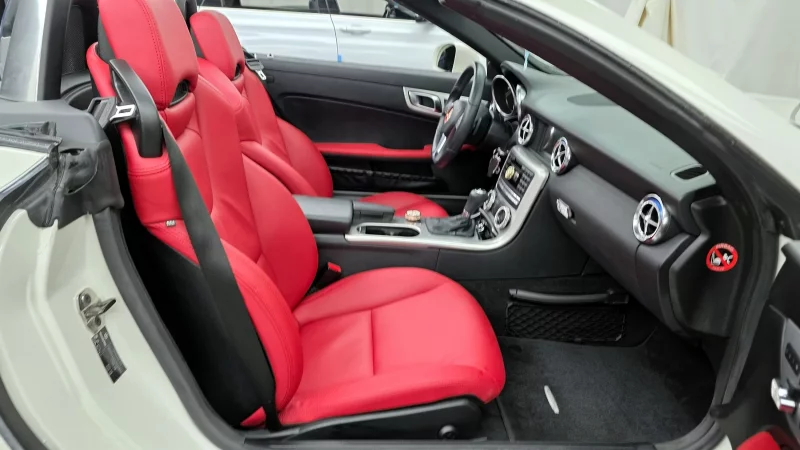 Mercedes-Benz SLK-Class