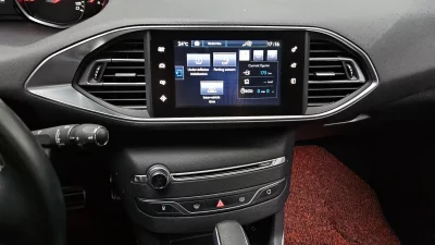 Peugeot 308
