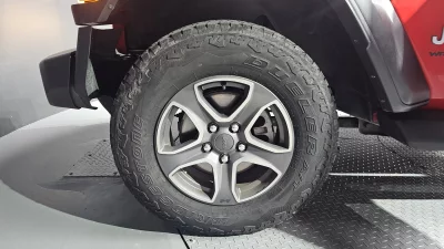 Jeep WRANGLER