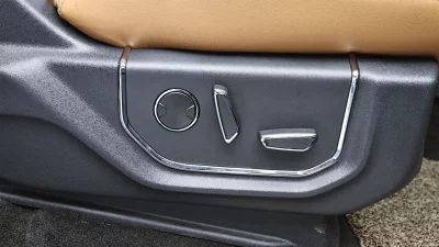 Ford EXPEDITION