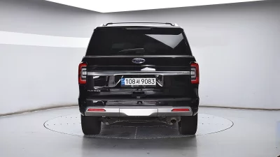 Ford EXPEDITION