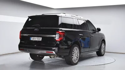 Ford EXPEDITION