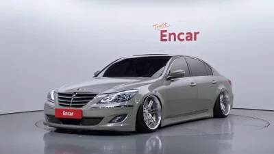 Hyundai Genesis