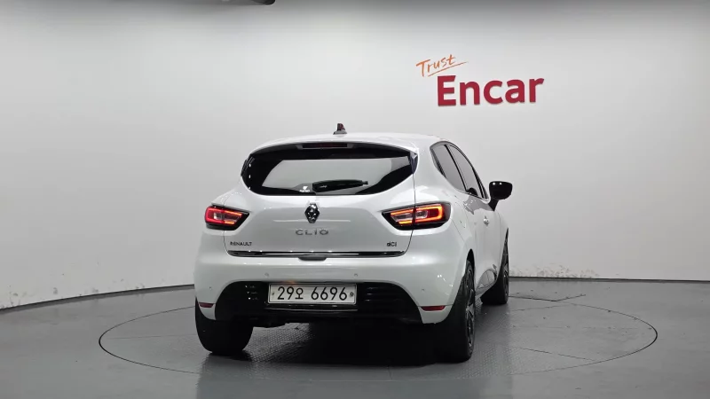 Renault Samsung Cilo