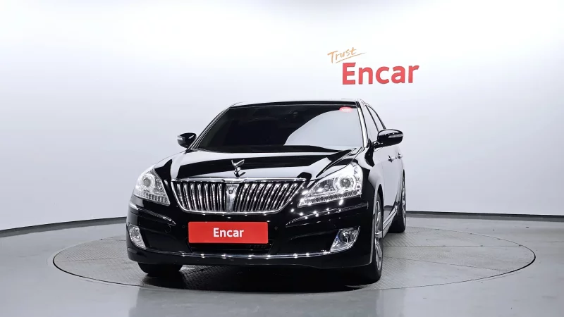 Hyundai Equus