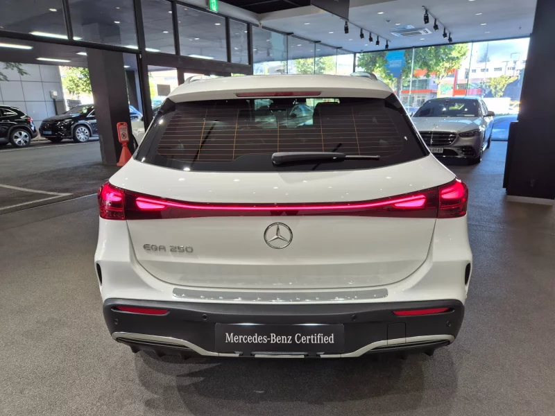 Mercedes-Benz EQA