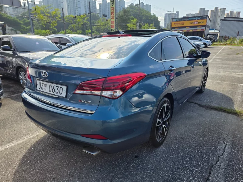 Hyundai I40