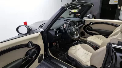 MINI Cooper Convertible