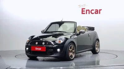 MINI Cooper Convertible