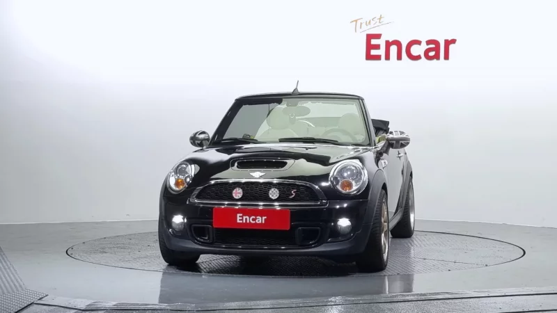 MINI Cooper Convertible