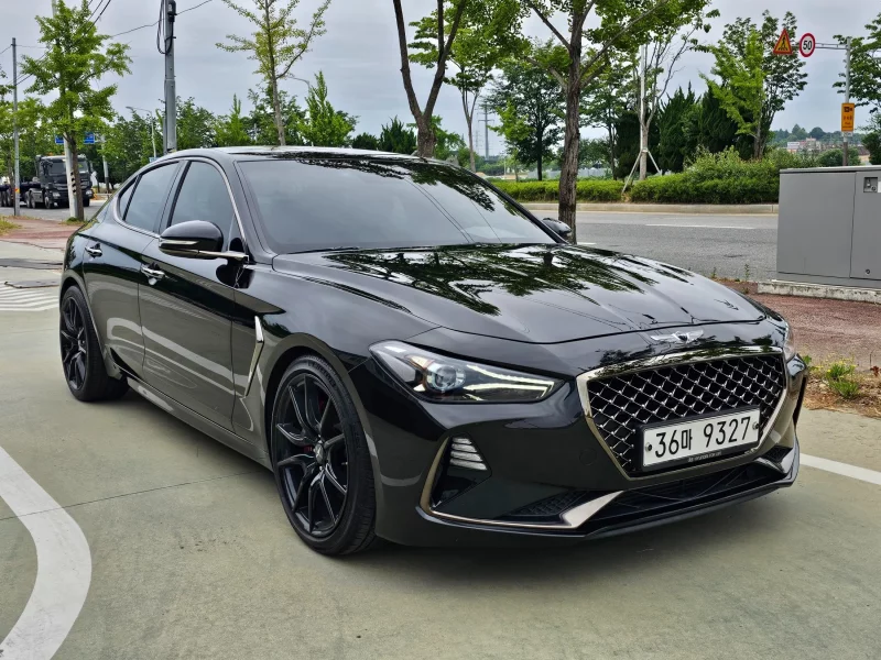 Genesis G70
