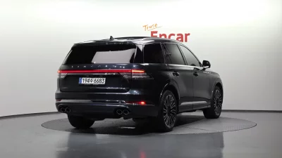 Lincoln AVIATOR