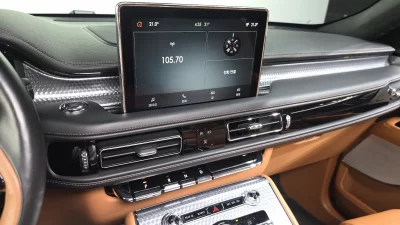Lincoln AVIATOR