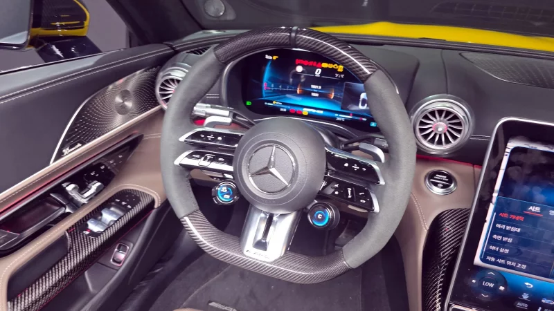 Mercedes-Benz SL-Class