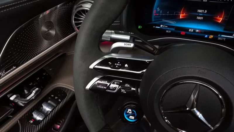 Mercedes-Benz SL-Class