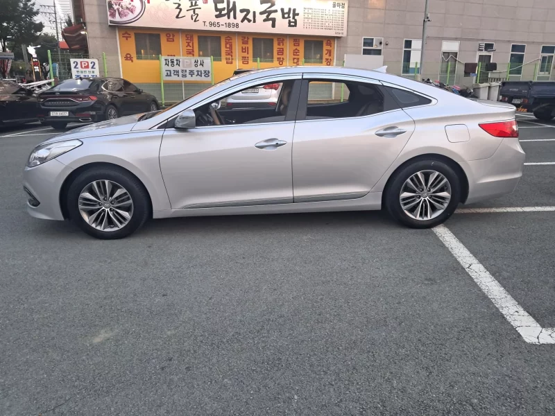 Hyundai Grandeur