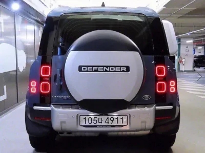 Land Rover DEFENDER