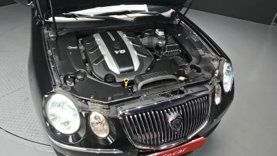 Kia OPIRUS