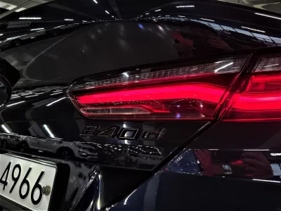 BMW 8-Series