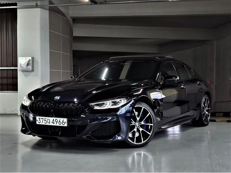 BMW 8-Series