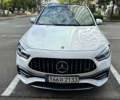 Mercedes-Benz GLA-Class