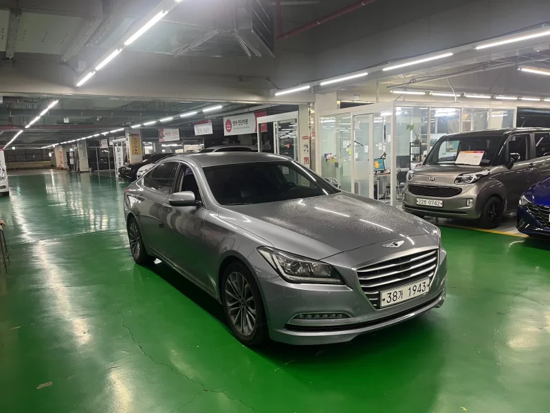 Hyundai Genesis