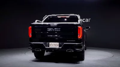 GMC SIERRA
