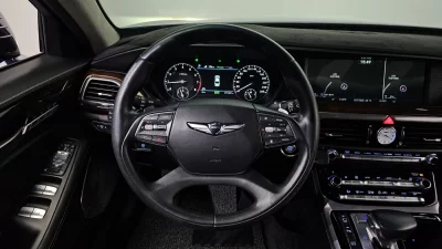 Genesis EQ900