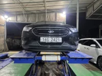 Ford TAURUS