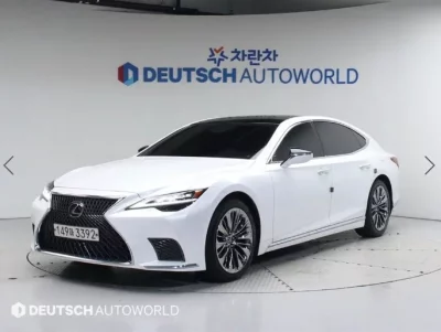 Lexus LS