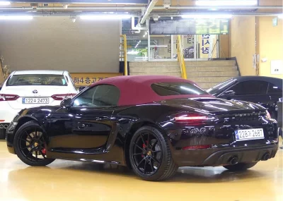 Porsche 718