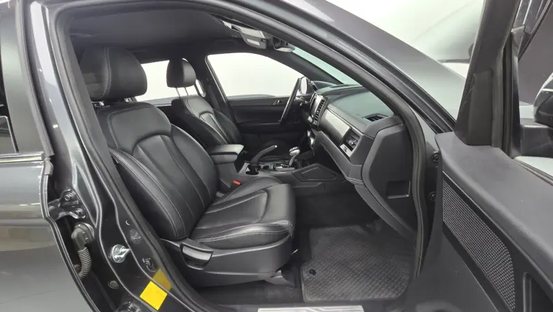 SsangYong Rexton Sports