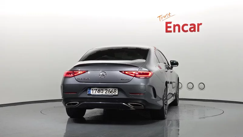 Mercedes-Benz CLS-Class