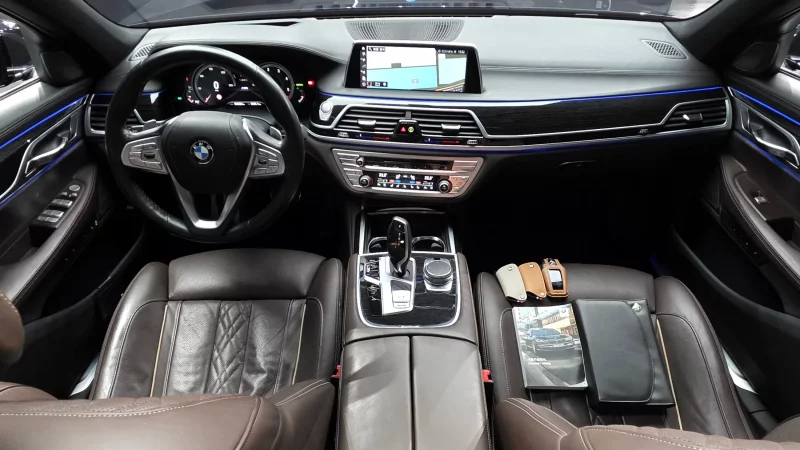 BMW 7-Series