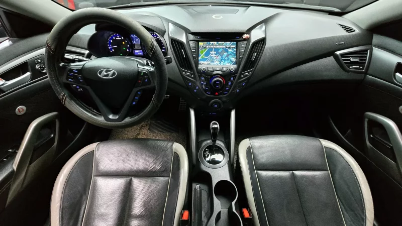 Hyundai Veloster