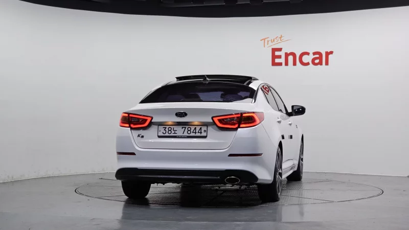 Kia K5