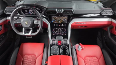 Lamborghini URUS