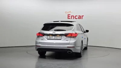 Hyundai I40