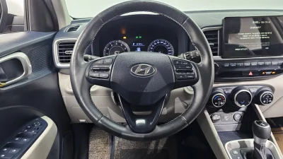 Hyundai Venue