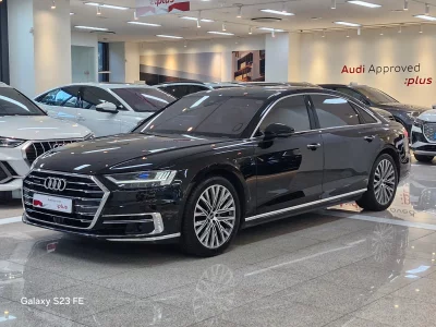 Audi A8