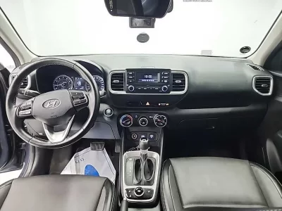 Hyundai Venue