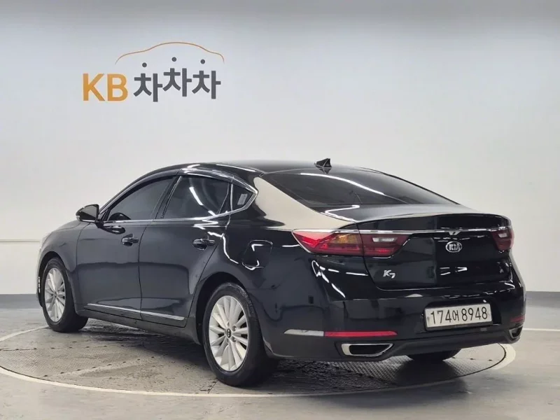 Kia K7