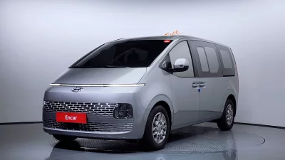 Hyundai Staria