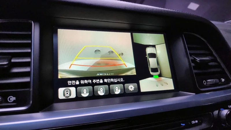 Hyundai Aslan