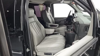 Chevrolet Express Van