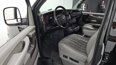 Chevrolet Express Van