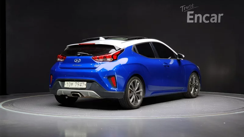 Hyundai Veloster